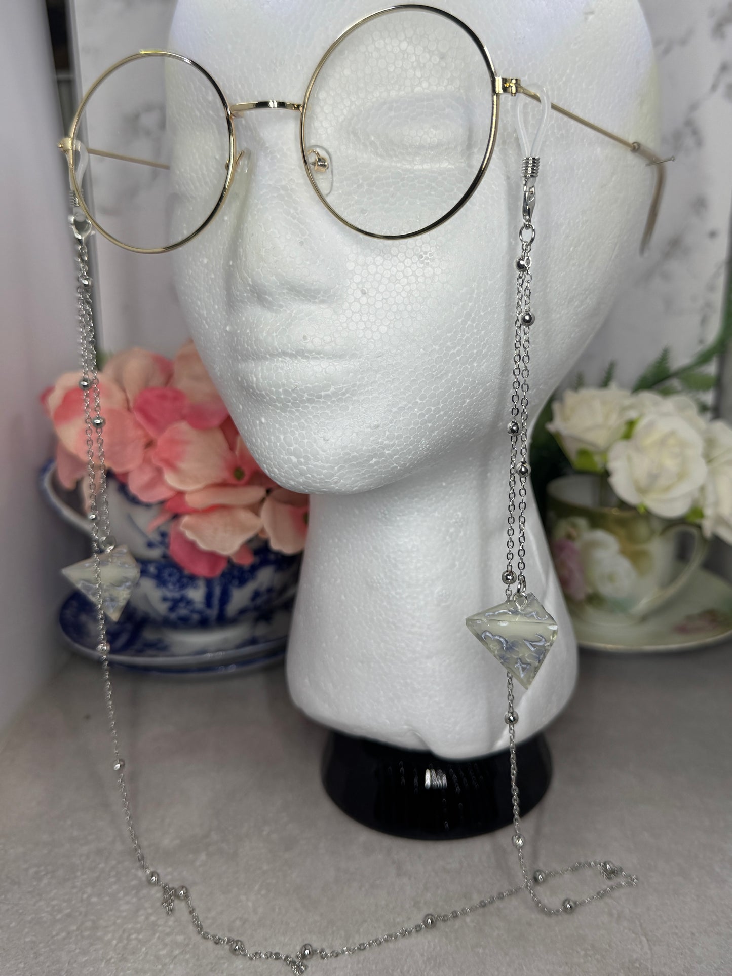 Glasses Chain | Something Borrowed