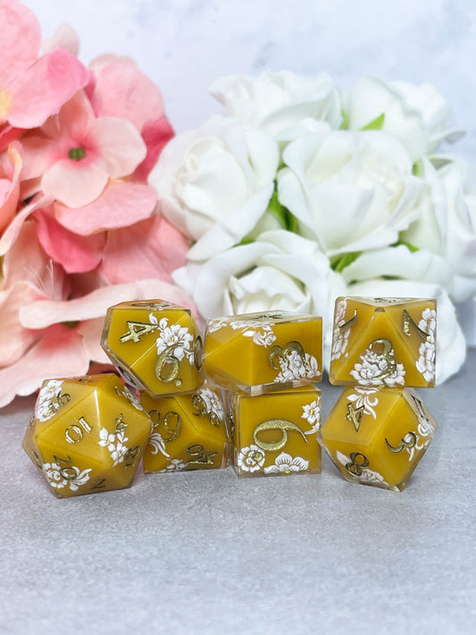 Mustard | Filigree Dice | 7 Piece Polyhedral Set