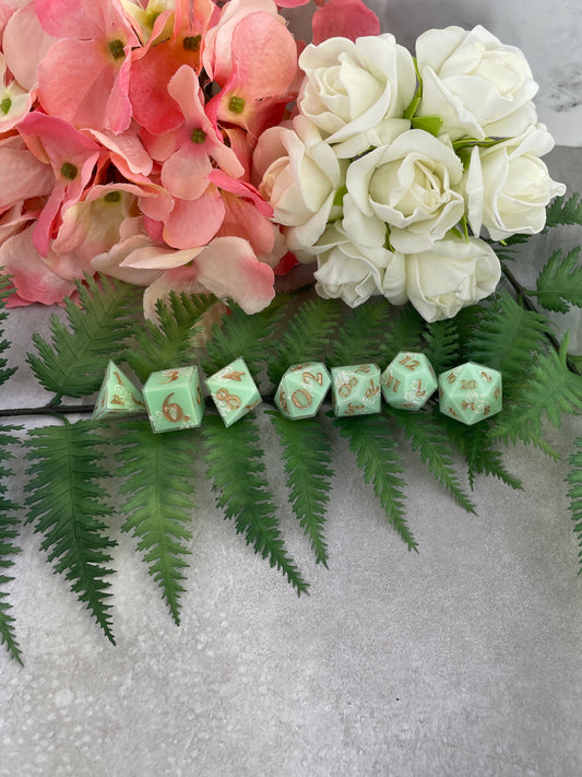 Mint | Filigree Dice | 7 Piece Polyhedral Set